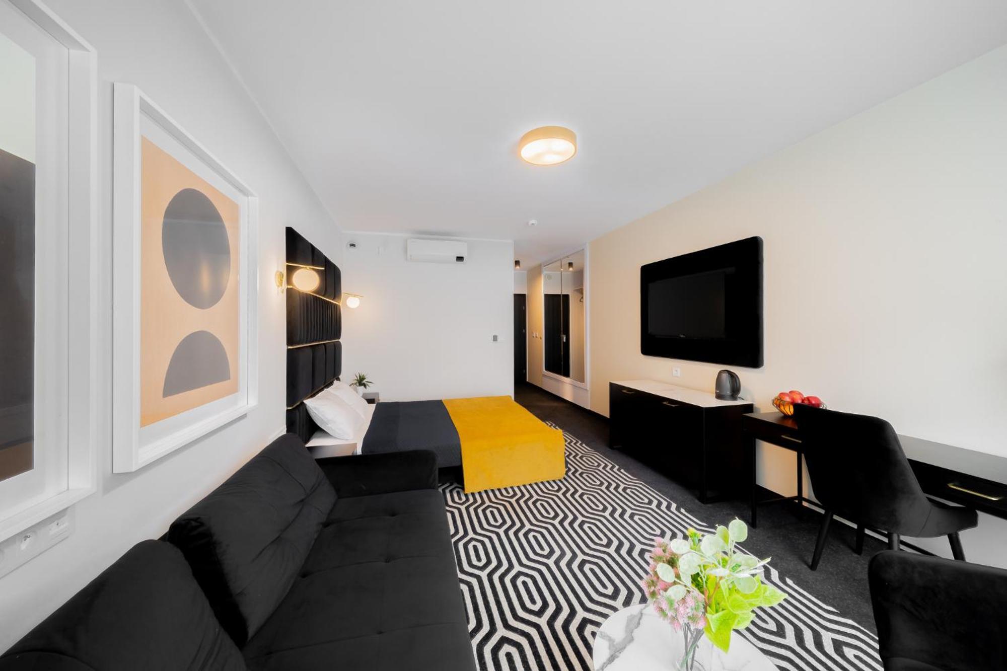 Lulu Apartments - Rosa - Studio Hotelowe Z Klimatyzacja I Konsola Ps4 - Solny Resort コウォブジェク エクステリア 写真